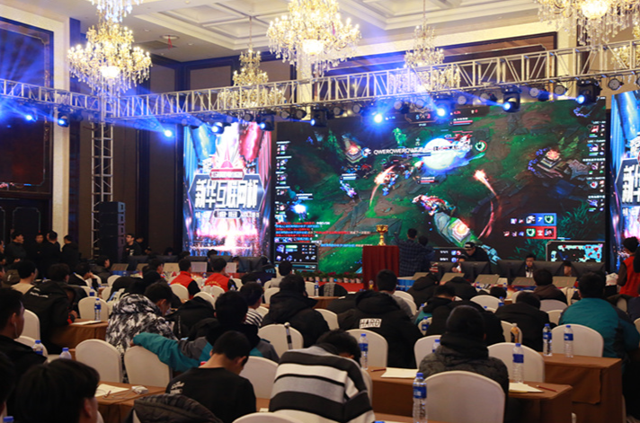 高校专业学什么，真是打游戏吗